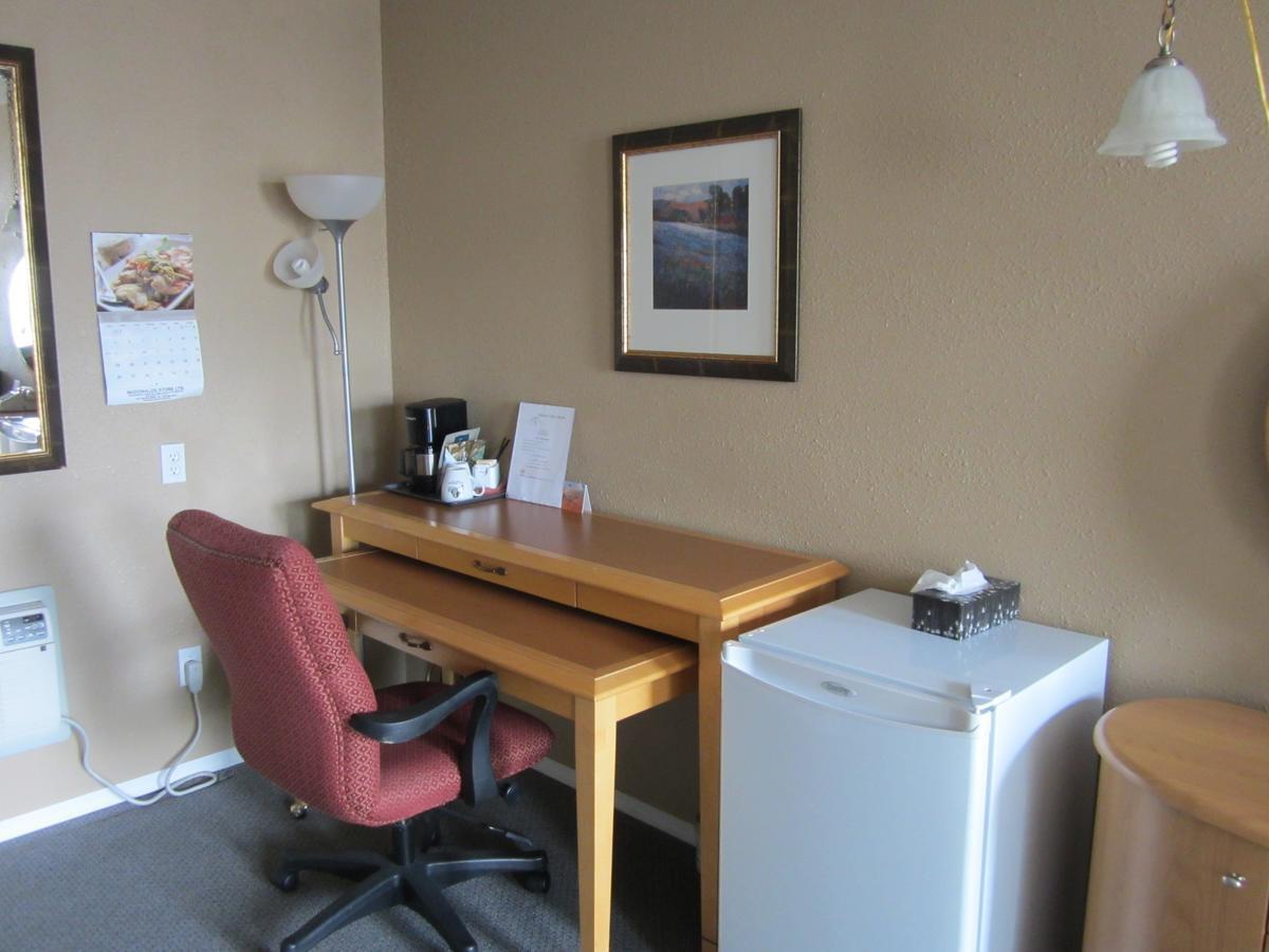 New Hazelton Bulkley Valley Motel المظهر الخارجي الصورة
