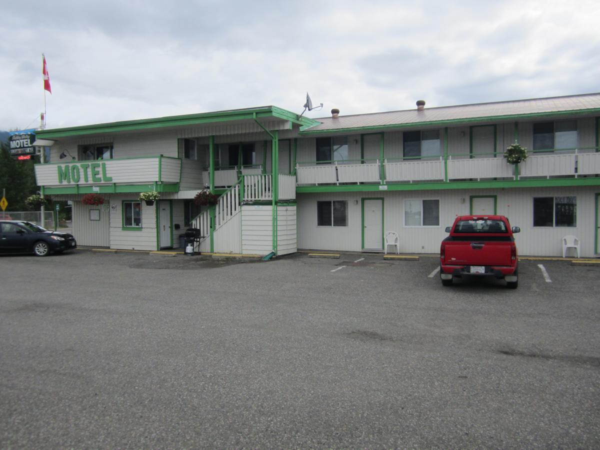 New Hazelton Bulkley Valley Motel المظهر الخارجي الصورة